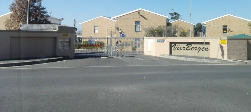 To Let 2 Bedroom Property for Rent in Oakglen Western Cape
